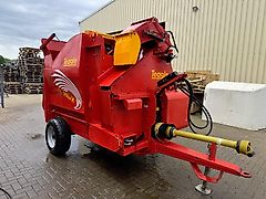 Teagle T8100 Einstreu- und Futterverteilwagen