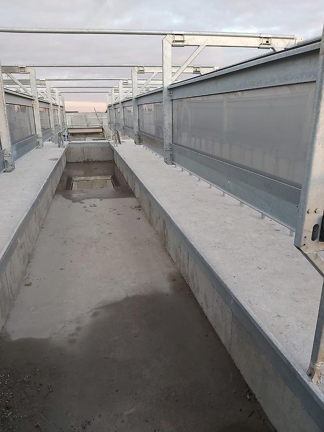 AgroMix Wygrodzenia udojowe ,,Bok w bok''