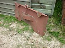 Mercedes-Benz Anbauplsatte für Unimog