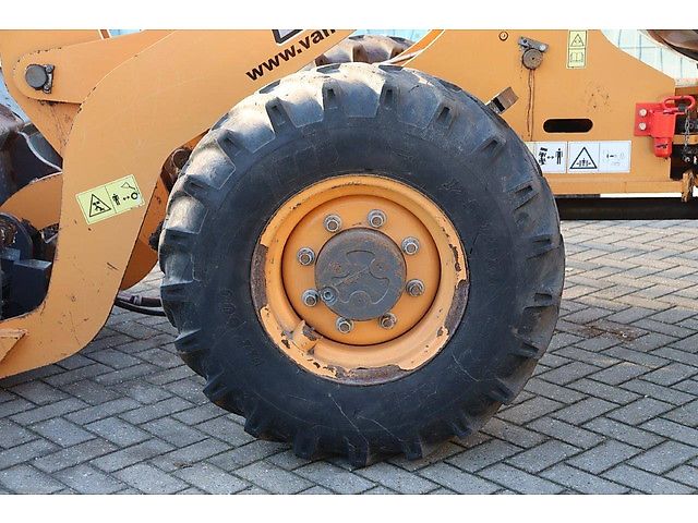 Case 21F Wheel Loader
