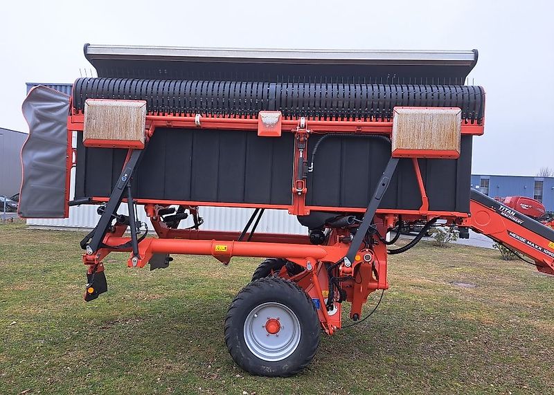 Kuhn Merge Maxx 1090