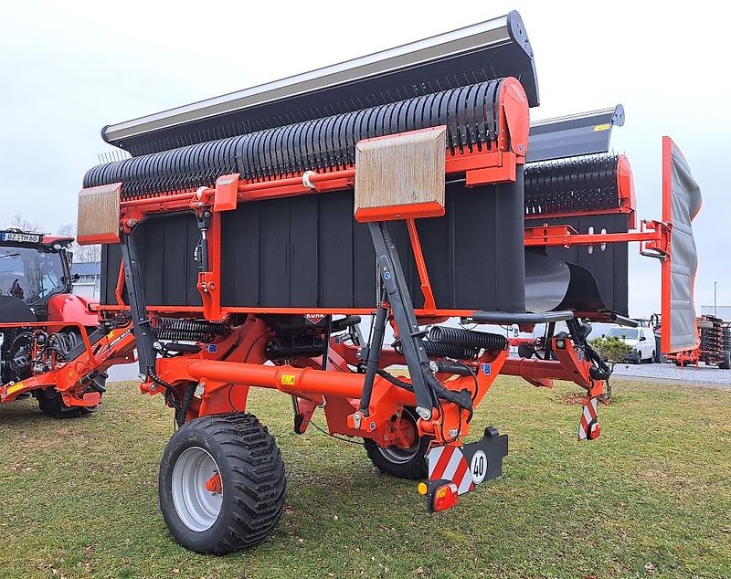 Kuhn Merge Maxx 1090