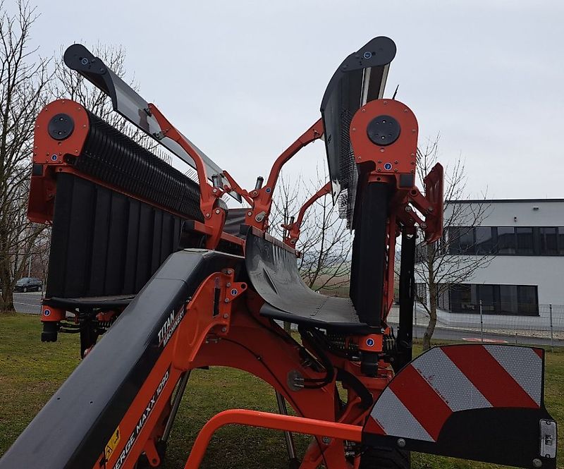 Kuhn Merge Maxx 1090