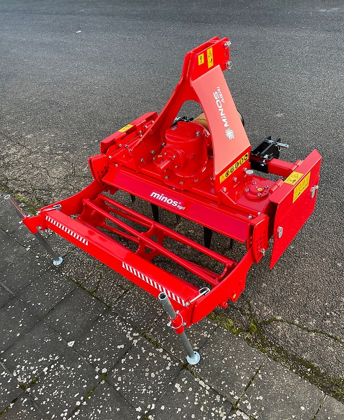 Minos Agri Minos Agri Kreiselegge Wein,- und Obstbau M-DRAM-1300-HM mit Rohrstabwalze