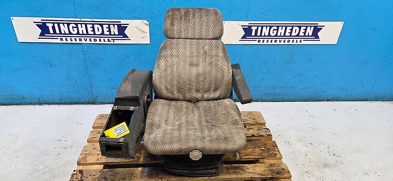 New Holland TX68 (Spare part/Reservedel/Ersatzteil)