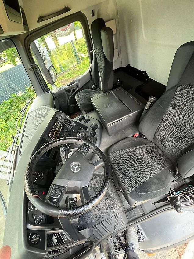 KUMM TECHNIK KTD 28 + Mercedes Arocs 4x4