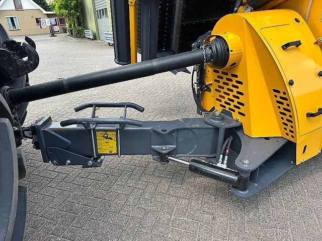 ELHO Cobra 7710T getrokken hakselaar grashakselaar