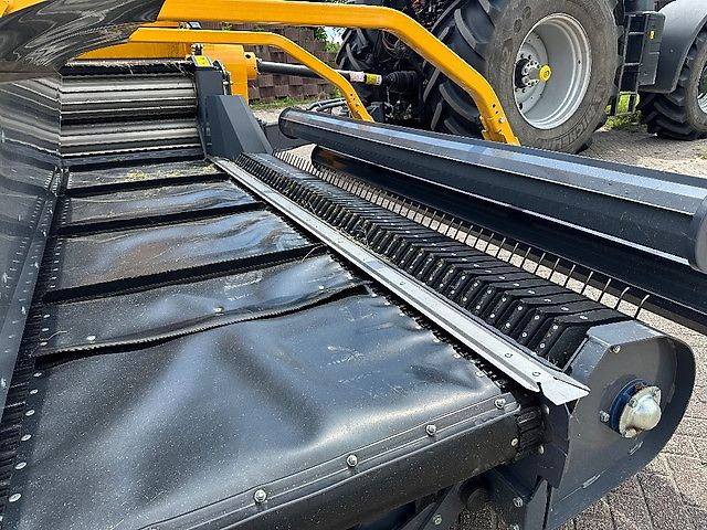 ELHO Cobra 7710T getrokken hakselaar grashakselaar