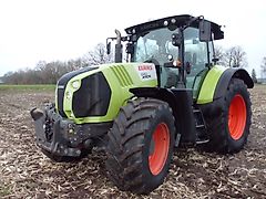 Claas Arion 640