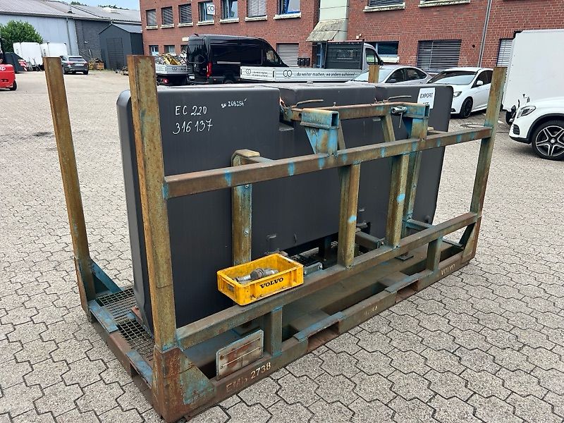 Volvo EC 220 Heckgewicht Frontgewicht Maisschild 4500 kg