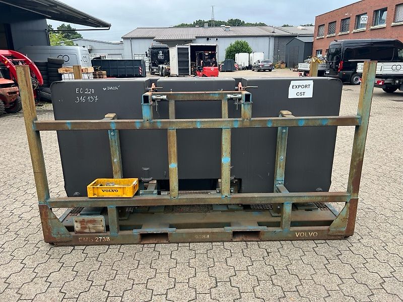 Volvo EC 220 Heckgewicht Frontgewicht Maisschild 4500 kg