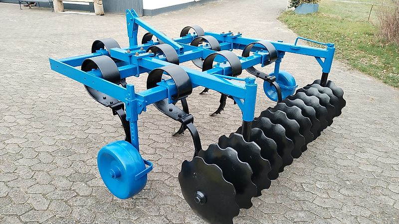 Köckerling Köckerling SGB 9/200 2m Blattfederzinkengrubber mit 500mm Scheibeneggennachläufer 400mm Höhenverstllbare Stützräder zurExakten Arbeitshorizonteinstellung ideal für Pflege von Sonderkulturen im Obstanbau zur Unterdrückung des Bewuchses