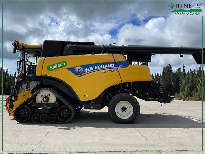 New Holland CR9090