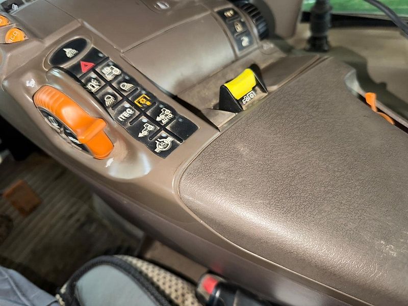 John Deere 5100R , Spur 1,6m, GPS Frontlader Allrad