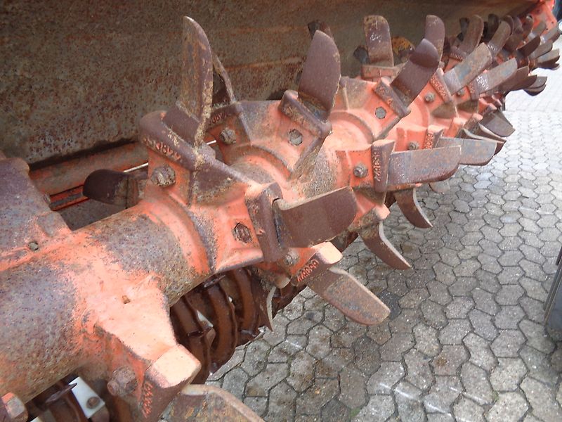 Kongskilde Howard Bodenfräse 4m mit Kerner Rotavator Rotalabour HR43 405 DU