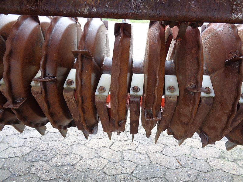 Kongskilde Howard Bodenfräse 4m mit Kerner Rotavator Rotalabour HR43 405 DU