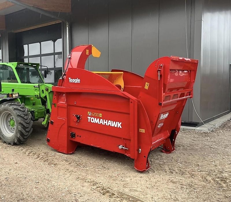 Teagle Tomahawk 6200 H Einstreumaschine Einstreugerät Ballenauflöser