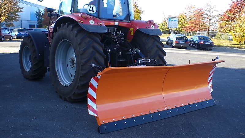 Pronar Schnee- und Planierschild PU 3300