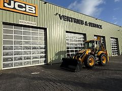 JCB 4CX Pro