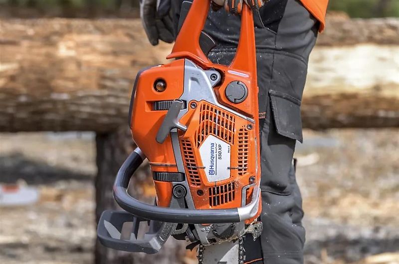 Husqvarna 550 XP 35 cm 15"