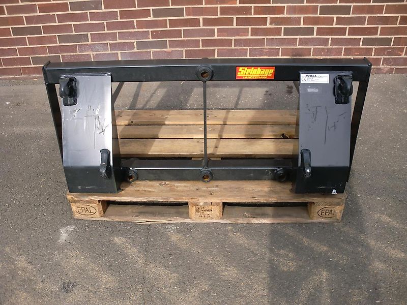 Stoll Ballenspieß für Frontlader-Euro-Aufnahme mit 2 Zinken