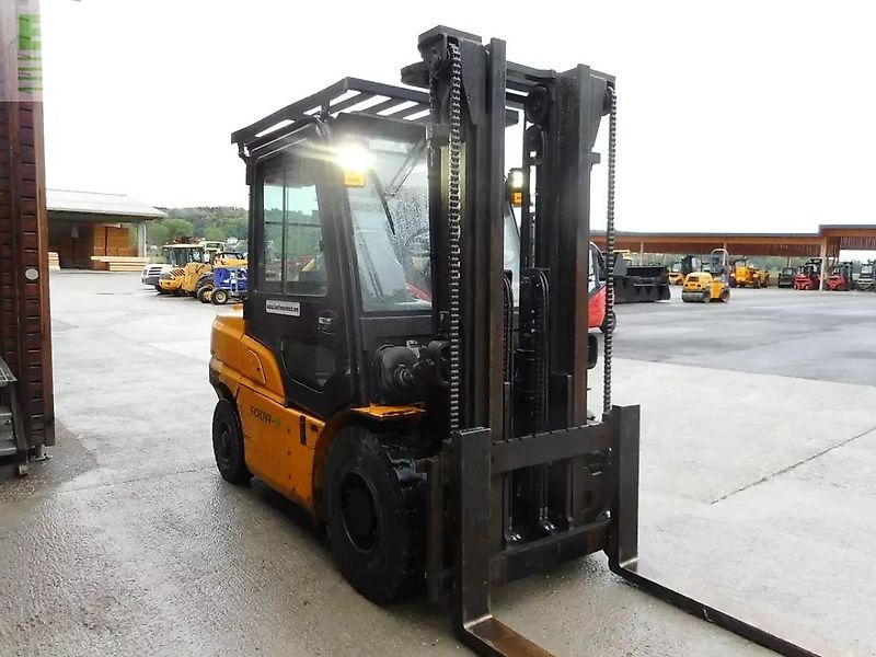 Hyundai 50da-9 euro5 ( triplex 4,9m + 3. u. 4. kreis )