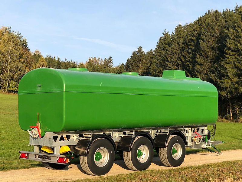 polyGLAS GFK Tank für Gülletransport von 16000-35000 ltr
