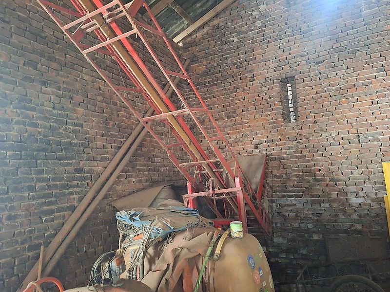 Deutz-Fahr Diadem Ballenbahn/Förderbahn