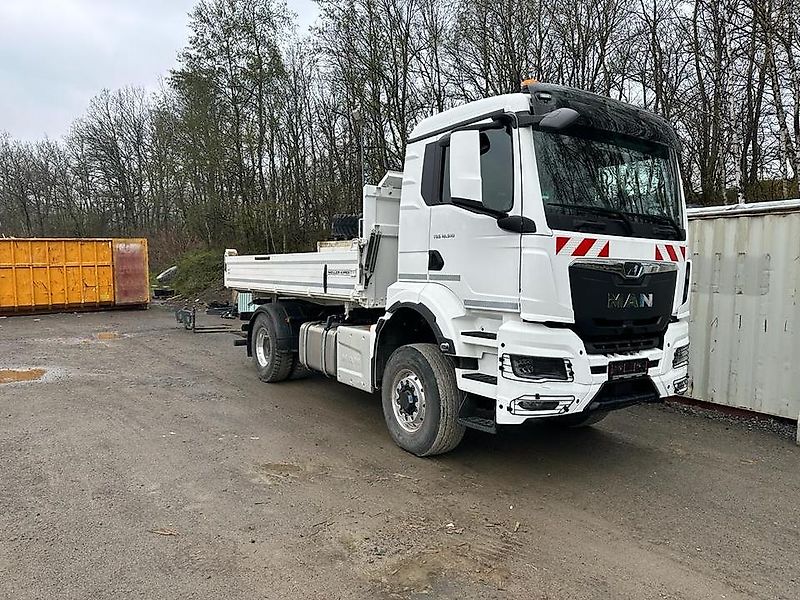 Miet Lkw Man TGS 2 Achser 4*4 3 Seitenkipper