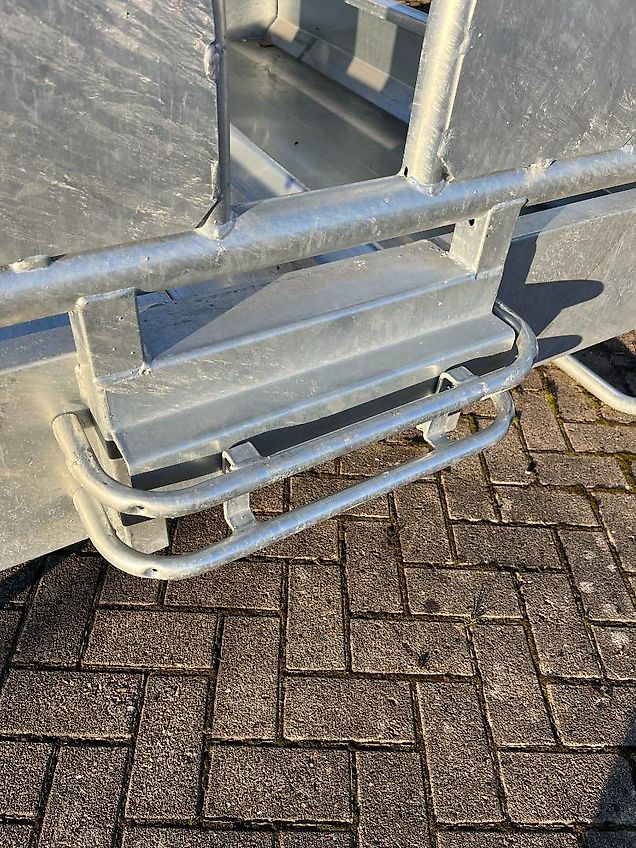 Cosnet RTF Sicherheits Futterraufe für 12 Tiere