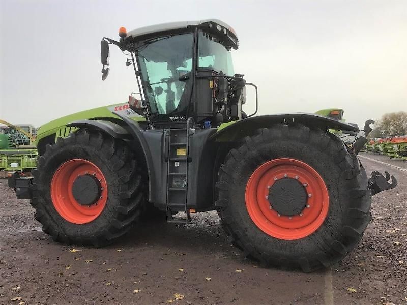 Claas XERION 4200 TRAC VC