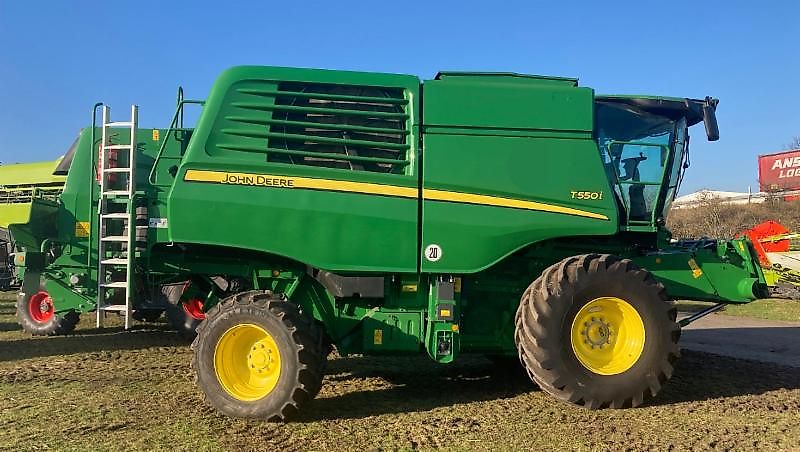 John Deere T 550 i