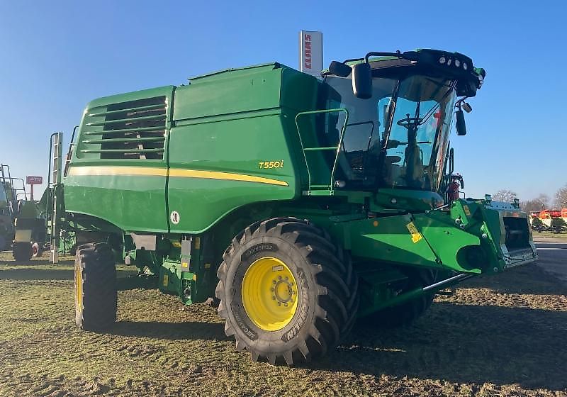 John Deere T 550 i