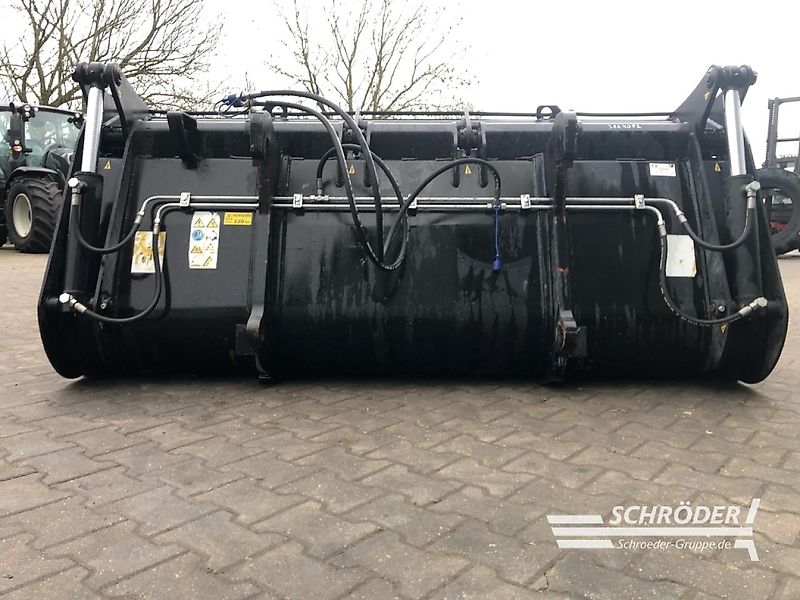 Bressel und Lade SILAGEBEIßSCHAUFEL S L 2,40 M