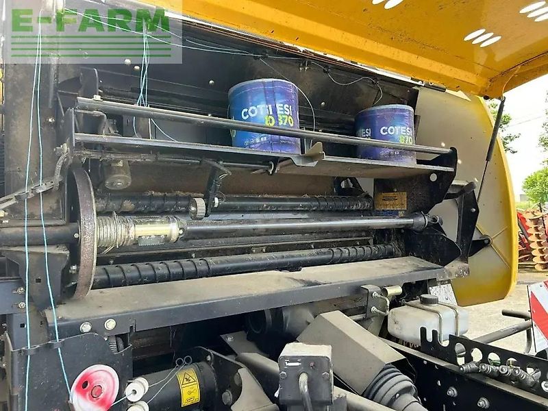 New Holland roll-belt180