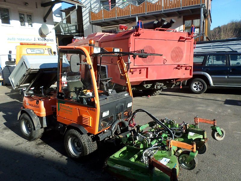 Holder C 2.45 Digital 40 km/H mit 1,8 m Mähwerk