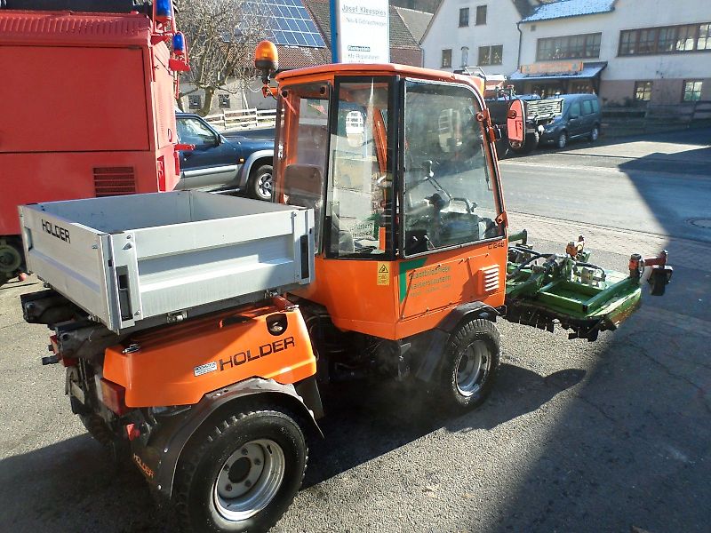 Holder C 2.45 Digital 40 km/H mit 1,8 m Mähwerk