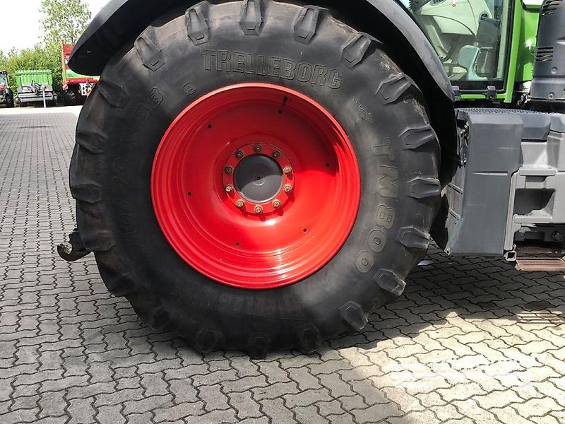 Fendt 724 VARIO S4 PROFI PLUS