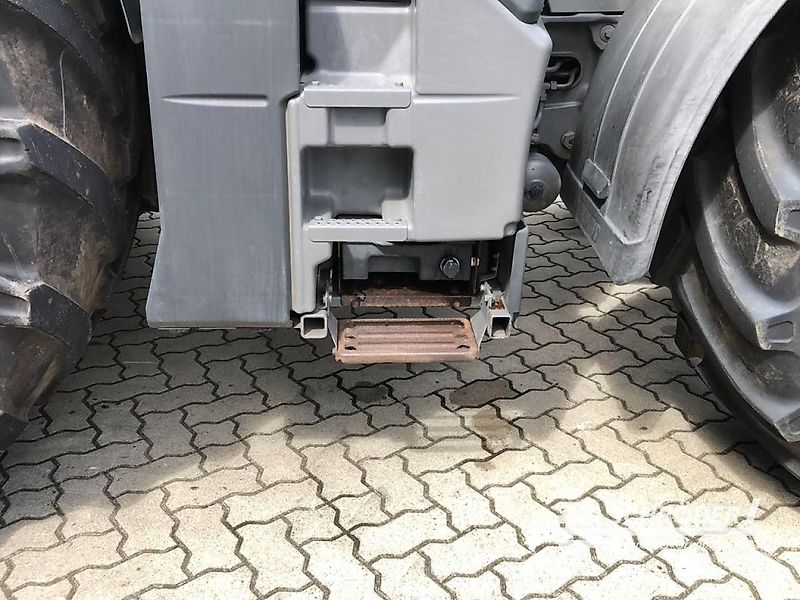 Fendt 724 VARIO S4 PROFI PLUS