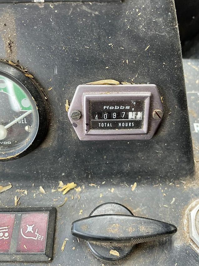 John Deere 1075 Mähdrescher *Bruttopreis* Getreide Stroh