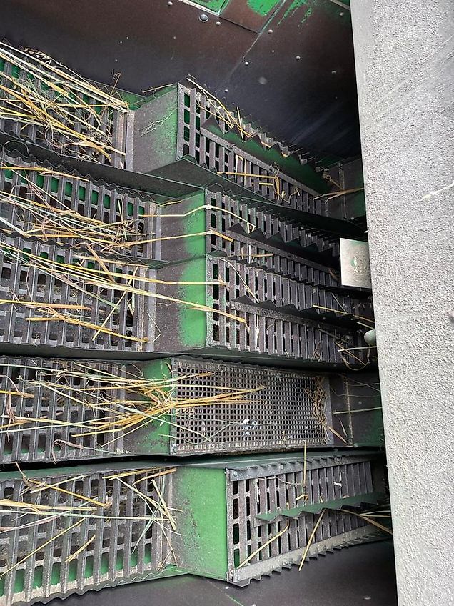 John Deere 1075 Mähdrescher *Bruttopreis* Getreide Stroh