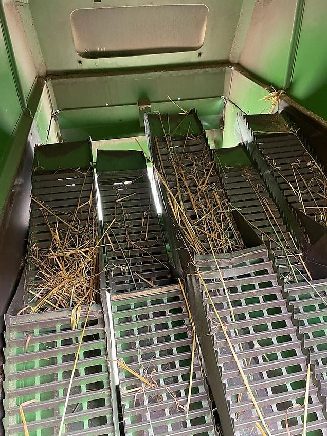 John Deere 1075 Mähdrescher *Bruttopreis* Getreide Stroh