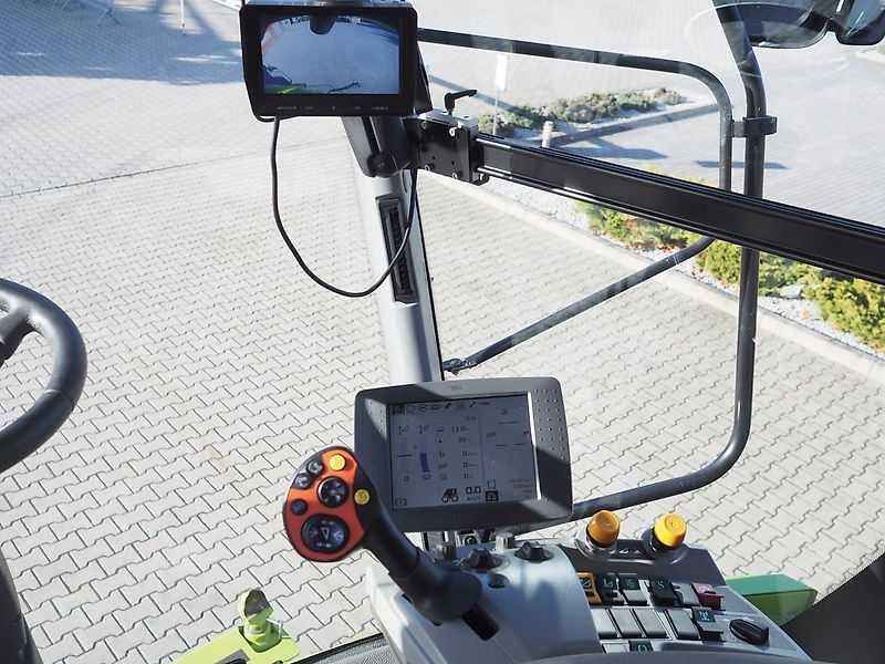 Claas Lexion 770TT 4x4 + V1200