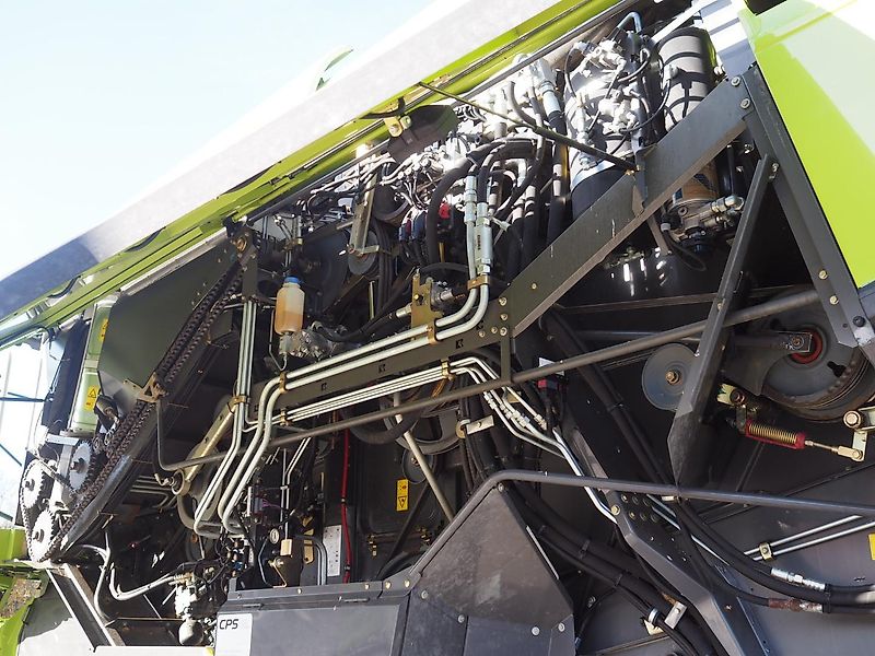 Claas Lexion 770TT 4x4 + V1200