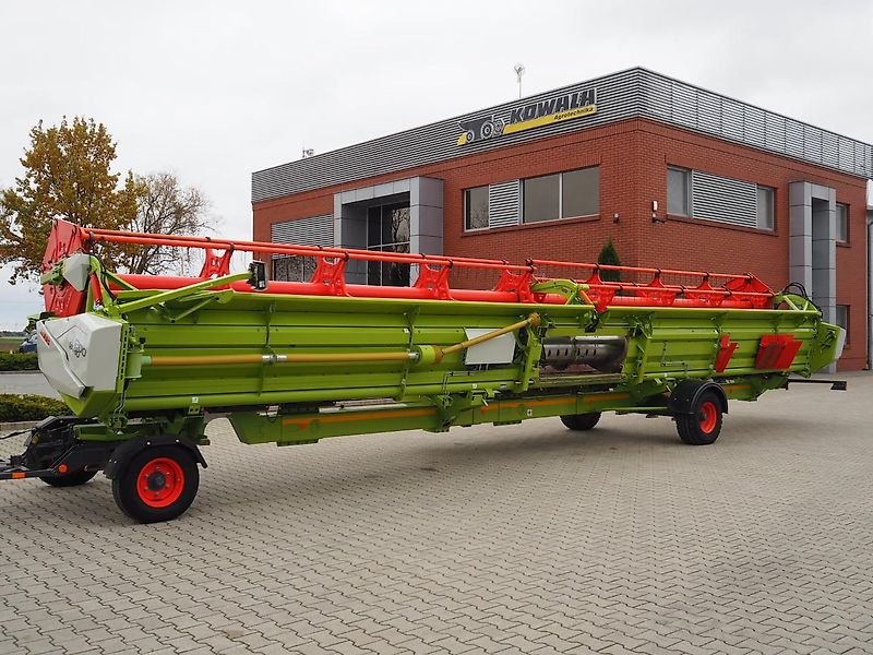 Claas Lexion 770TT 4x4 + V1200