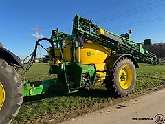 John Deere R740i