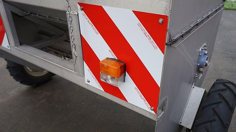 König Pelletstreuer