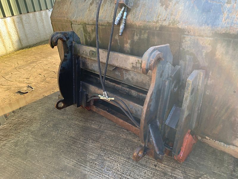 Cherry Products Hy-Tip Toe Tip Bucket