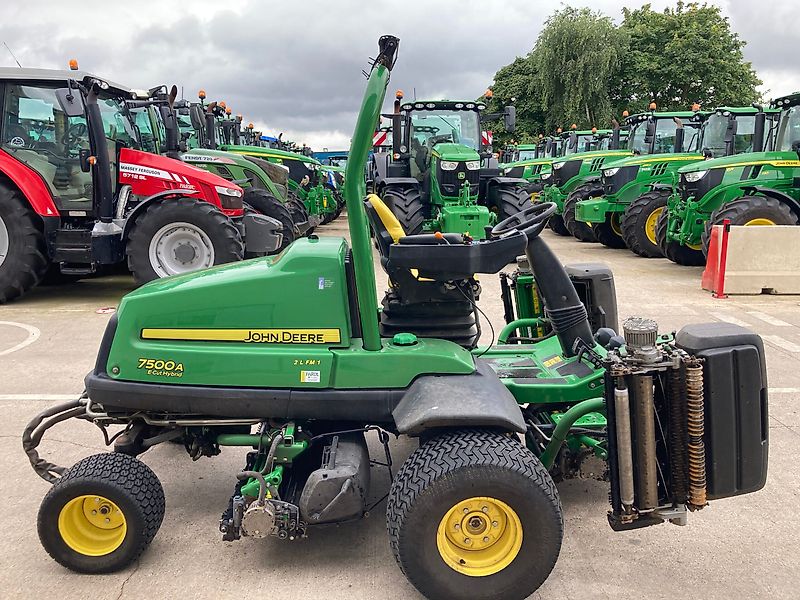 John Deere 7500AE