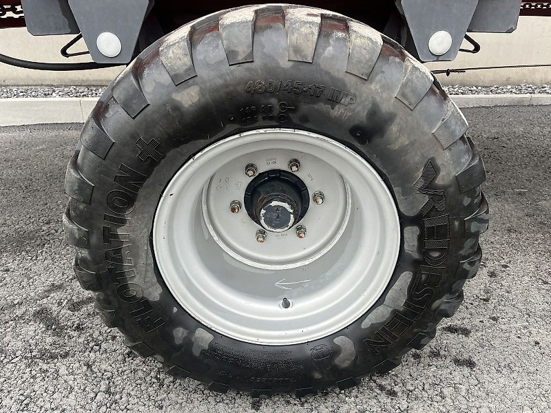 Pöttinger Euroboss 330 H